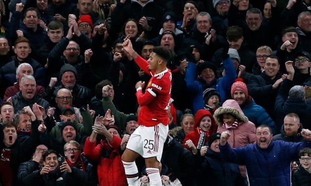 和女兵美味的性交