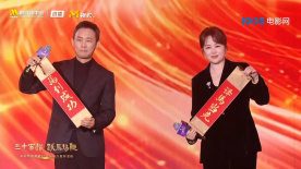 艺校水嫩漂亮得2美女